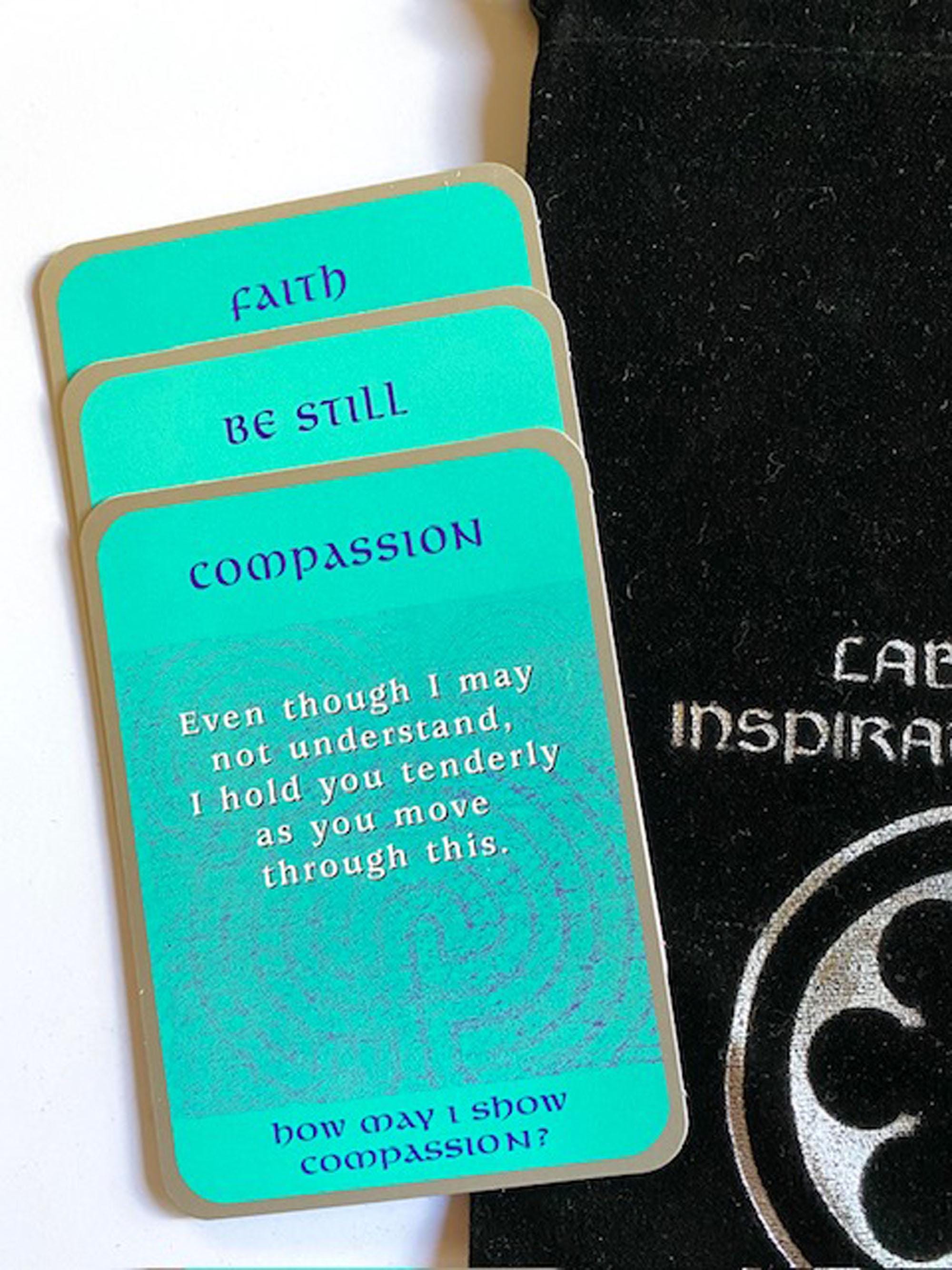 Labyrinth Focus Cards with Central Pattern • Mindfulness Reflection Tool • Meditation & Stress Relief Gift